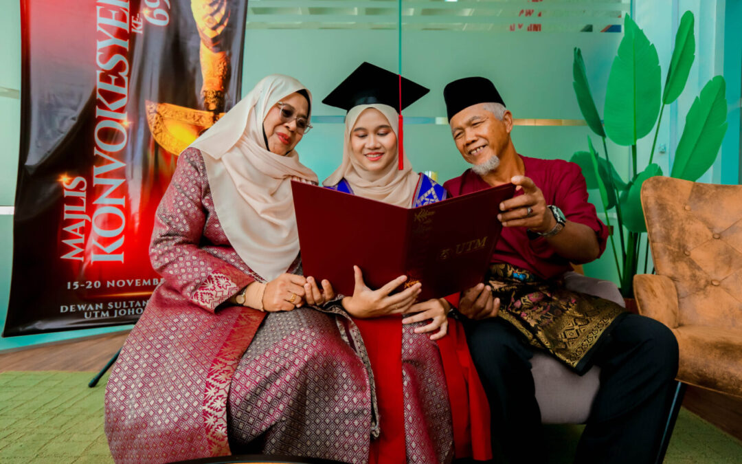 Separuh badan melecur, namun semangat Aina tidak pernah pudar