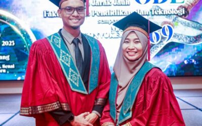 Pasangan pensyarah MARA rai kejayaan pengajian Sarjana UTM melalui Open and Distance Learning